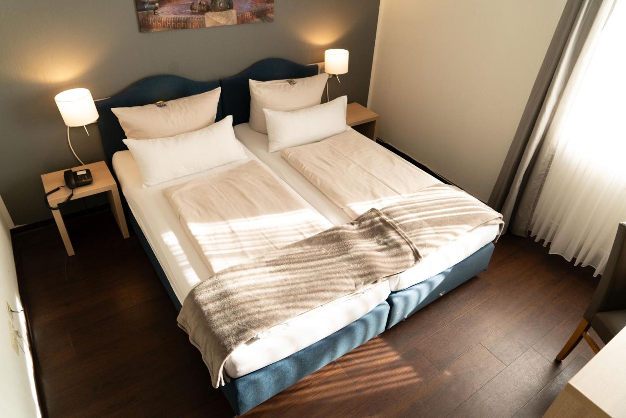 Hotel-Restaurant Kolpinghaus Lingen Eksteriør billede