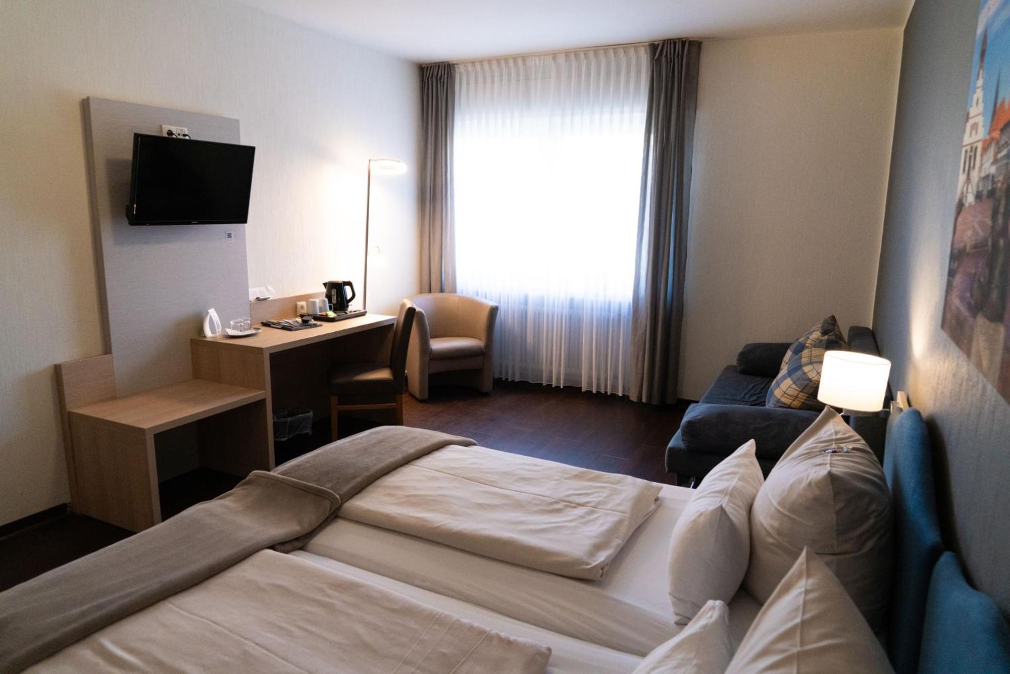 Hotel-Restaurant Kolpinghaus Lingen Eksteriør billede